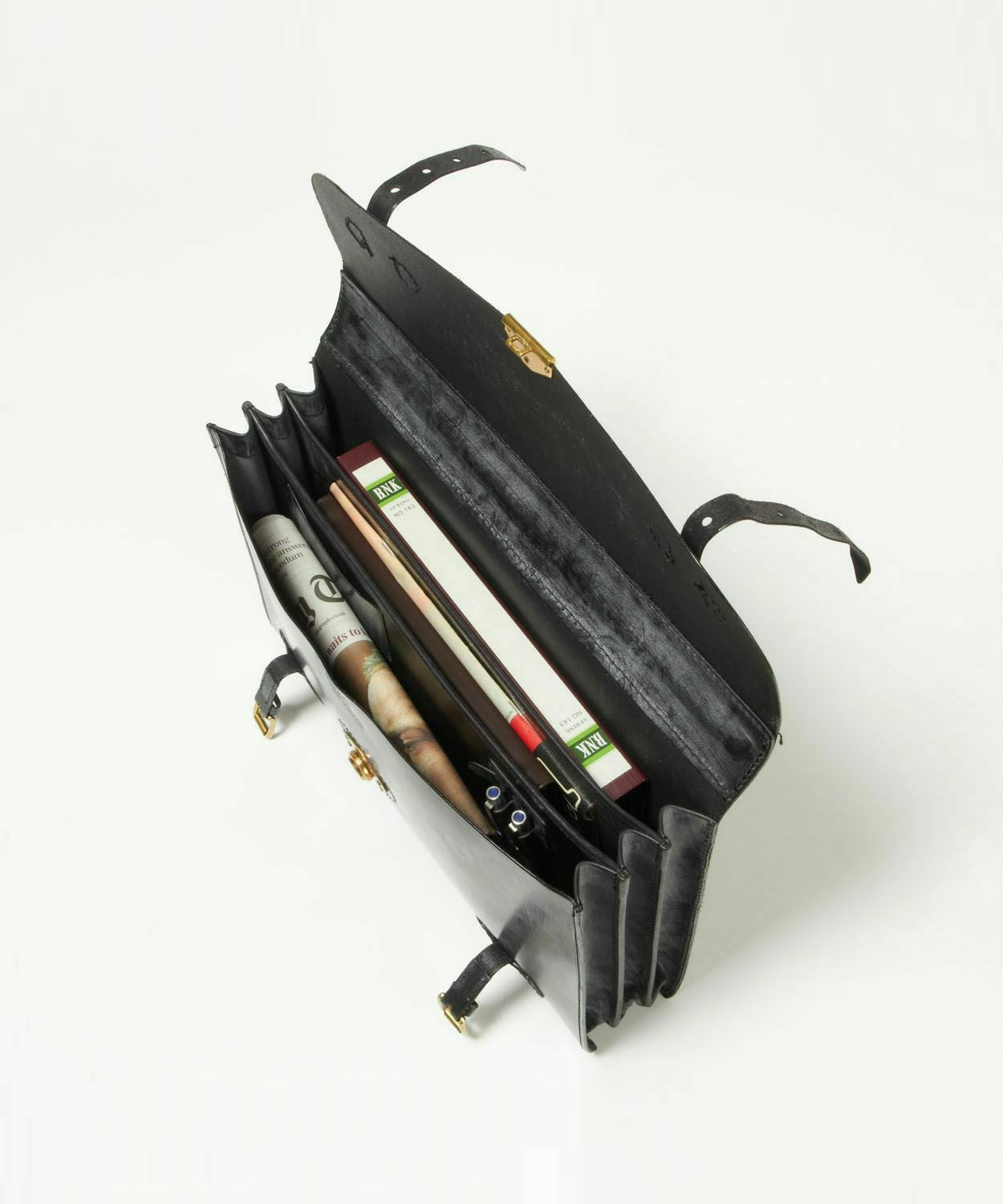 フラップ付きブリーフケース（3室タイプ） 全1色 | ブライドルレザーの