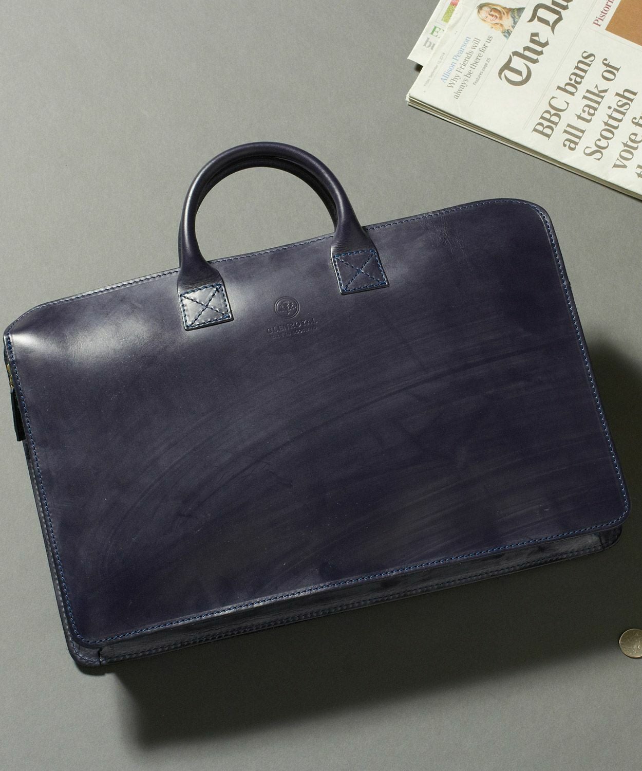 【極美品】GLEN ライトウェイト ブリーフケース ブライドルレザー LIGHT WEIGHT BRIEF CASE - ブライドルレザーの名門 GLENROYAL｜グレン