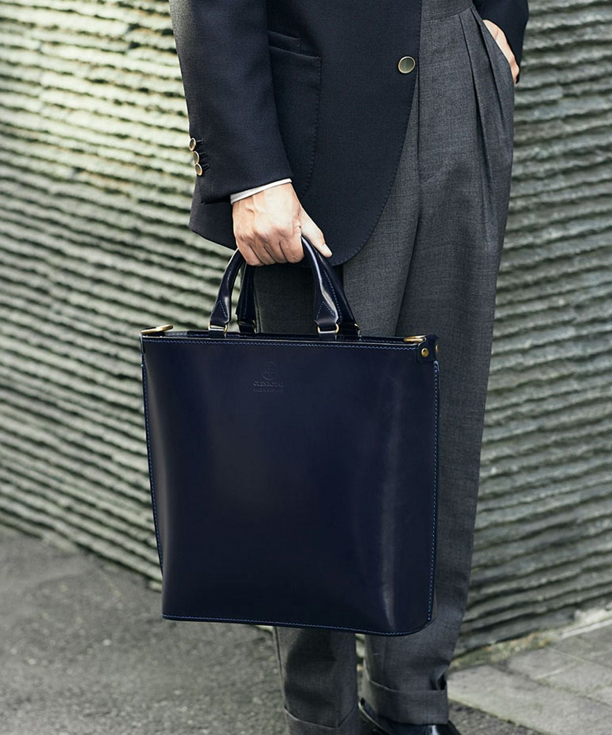 ジップショルダートートバッグ TALL 全3色 | ブライドルレザーの名門